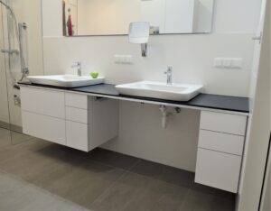 Waschtischunterschrank unterfahrbar