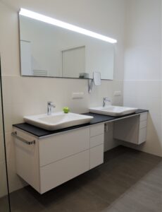 Waschtischunterschrank unterfahrbar