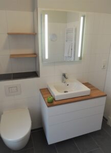 Design-Waschtisch weiß Eiche