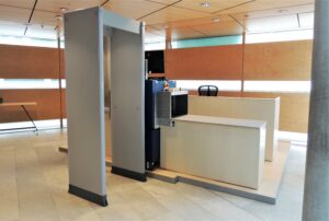 DESIGN Checkin Sicherheitskontrolle