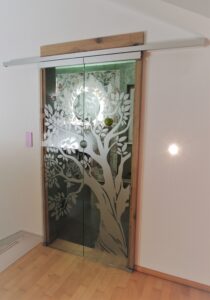 Glasschiebetür zweiflüglig Sonderbau